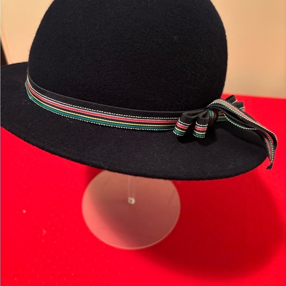 Black hat - Picture 2 of 3